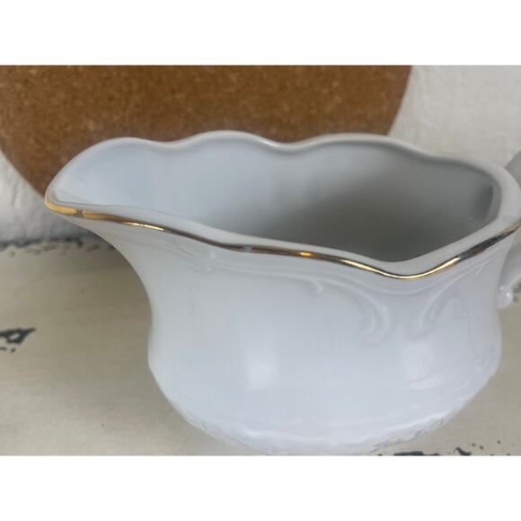 Vintage Polish White with Gold Trim Gravy Boat Creamer Dish - Picture 2 of 6